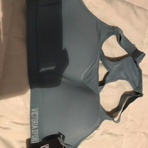 Victoria Secret sports bra